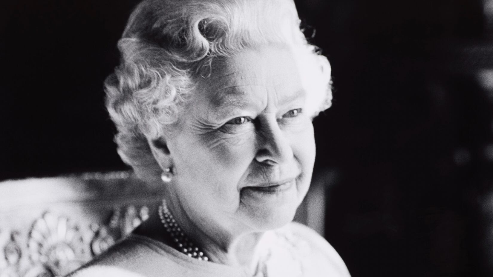 Em fevereiro deste ano, por ocasião de seu aniversário, a Rainha emitiu um comunicado deixando claro o seu desejo de que Charles se tornasse rei do Reino Unido após a sua morte.