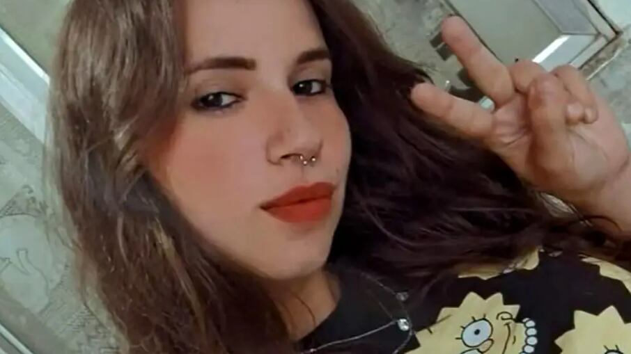 Jovem seguia em um carro com a família, na véspera de Natal, quando agentes atiraram antes de abordagem