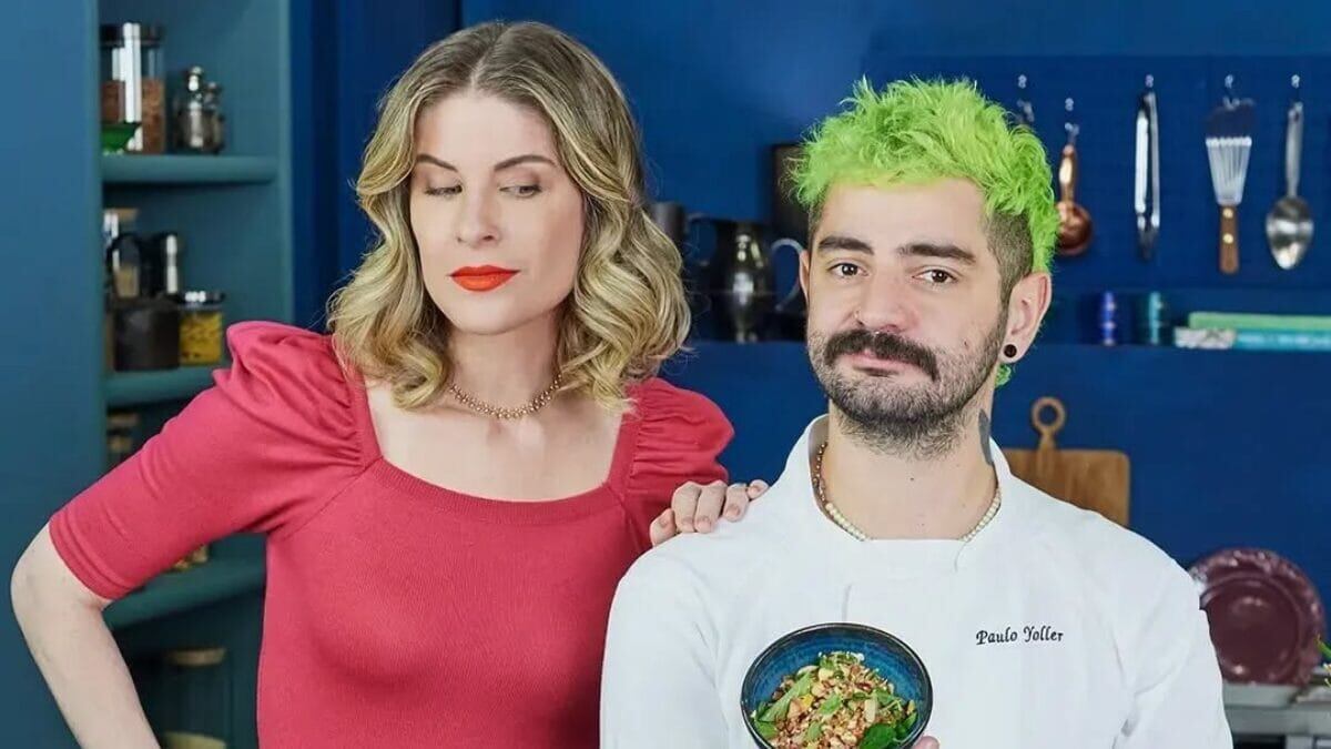 O Chef de cozinha Paulo Yollerfoi parceiro de da Chef e apresentadora Rita Lobo no Cozinha Prática (GNT)