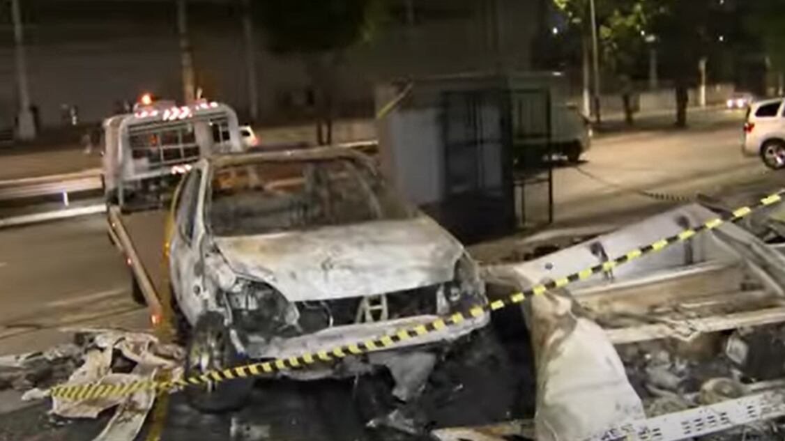 Três pessoas ficaram feridas