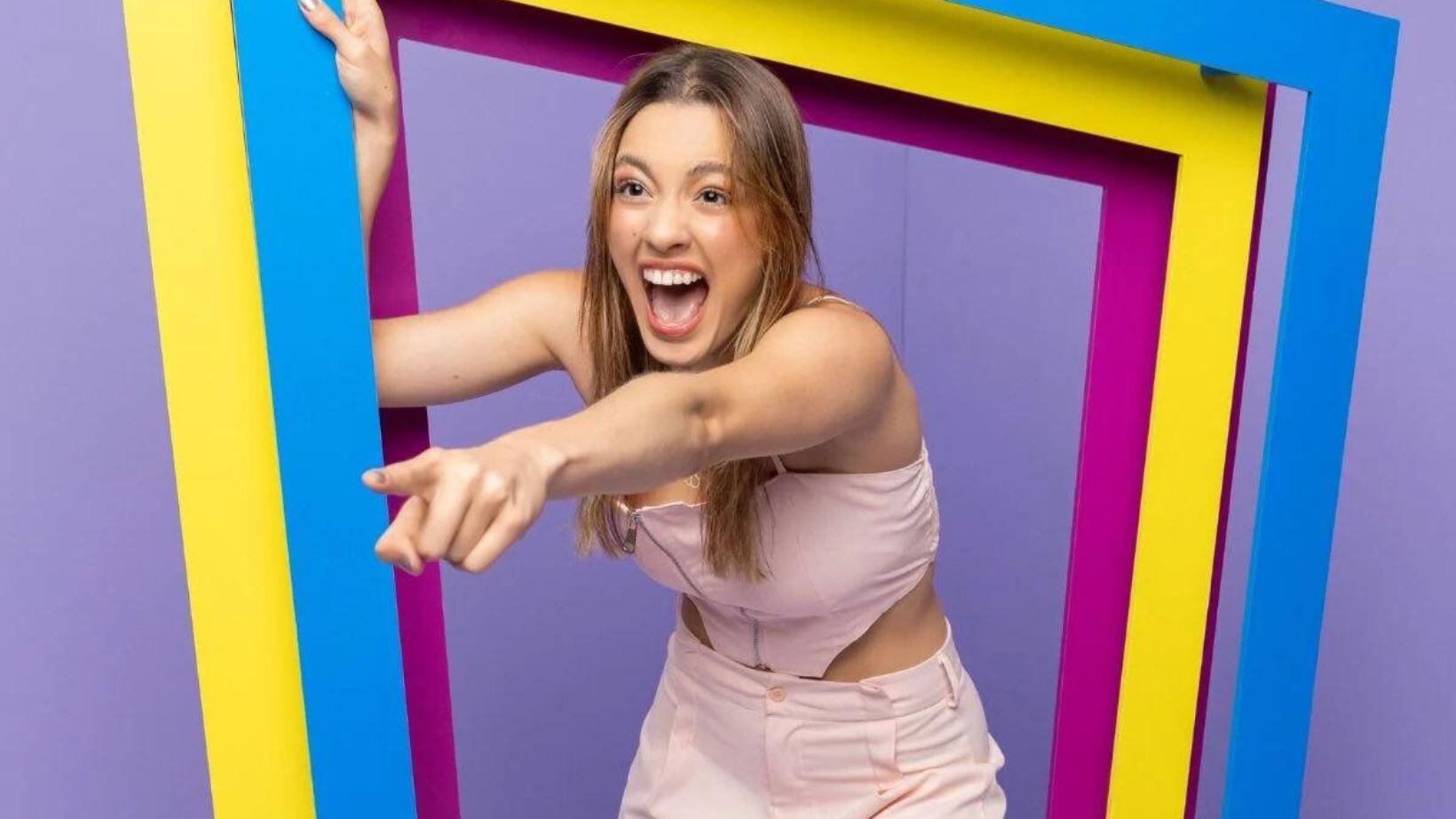 BBB 24: vídeos de Beatriz vendendo nas ruas de São Paulo viraliza nas redes sociais