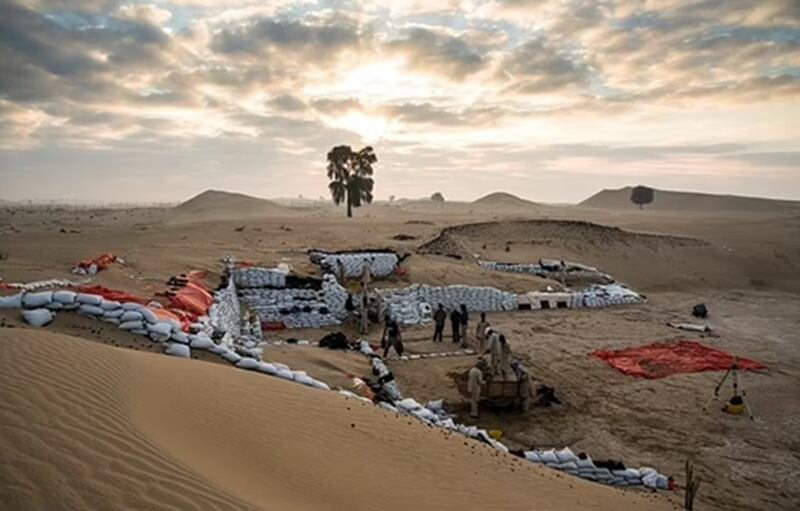 Ciudad de Saruq Al-Hadid en el desierto de Rub' al-Khali