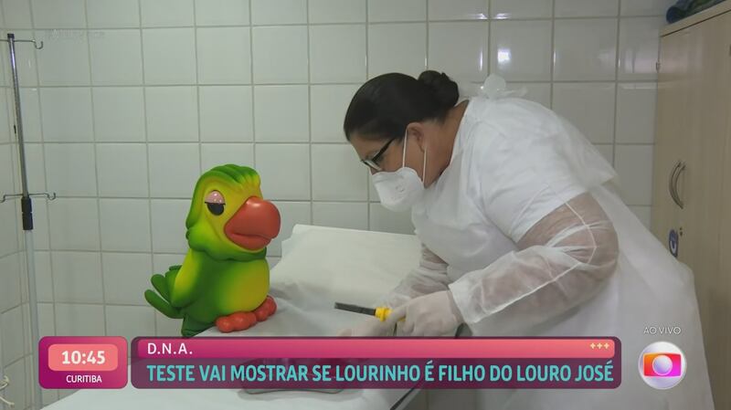 'Lourinho' colhe amostra para provar identidade