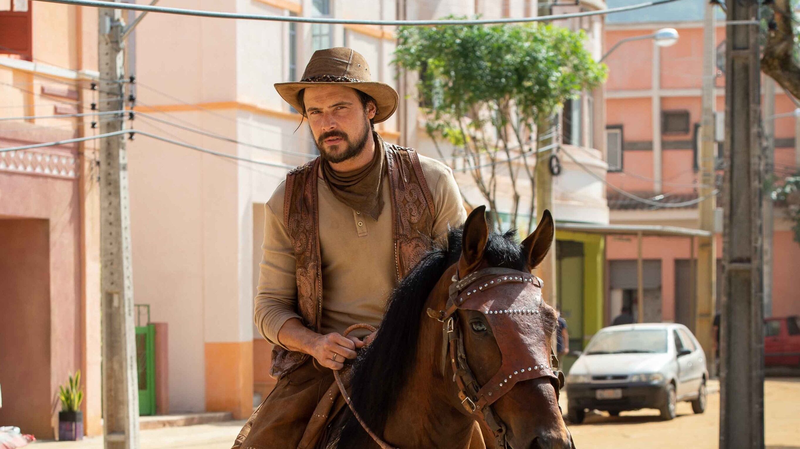 Mar do Sertão: Zé Paulino volta para Canta Pedra rico e querendo rever Candoca