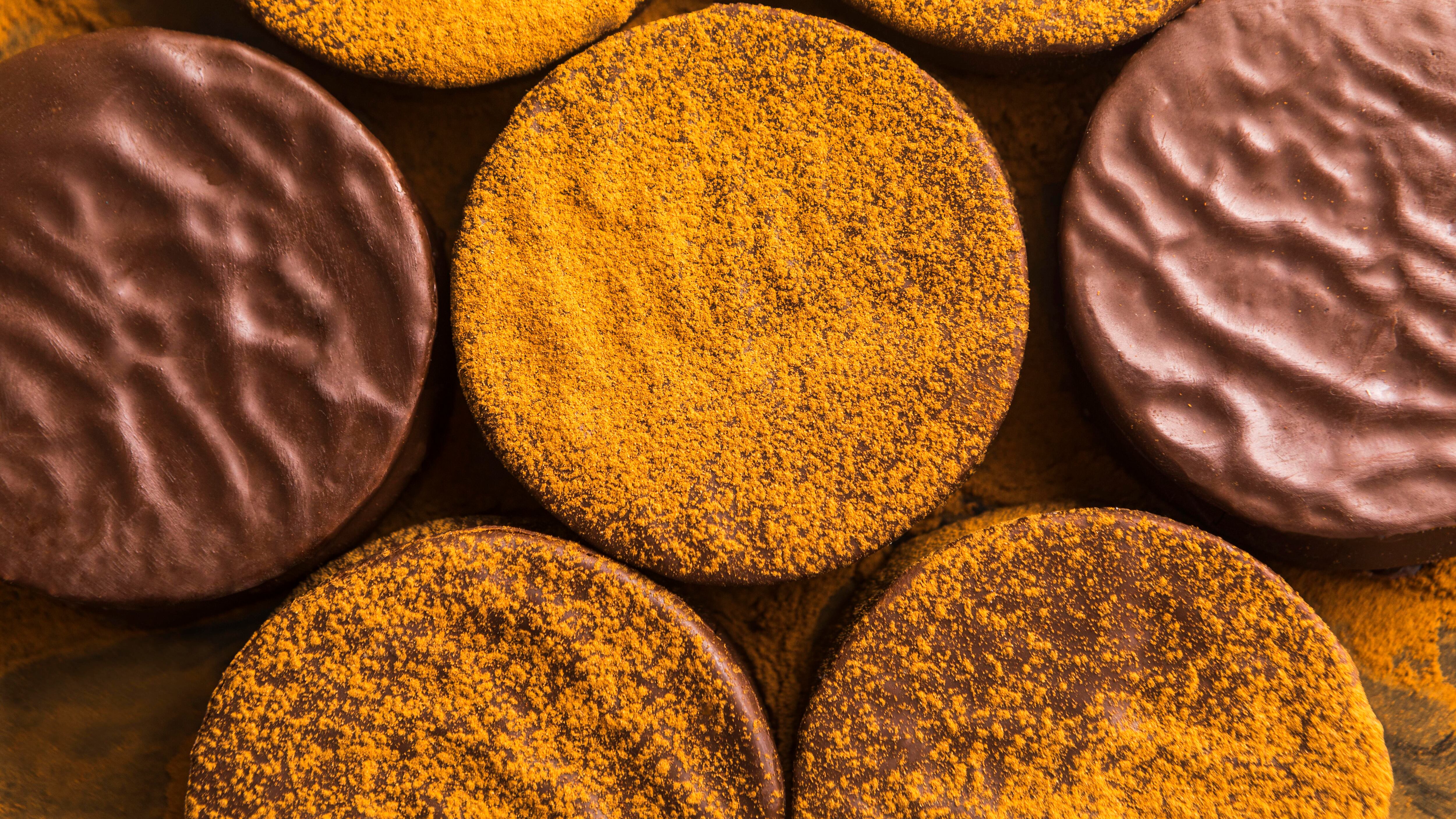 Alfajor leva 7 crianças ao hospital