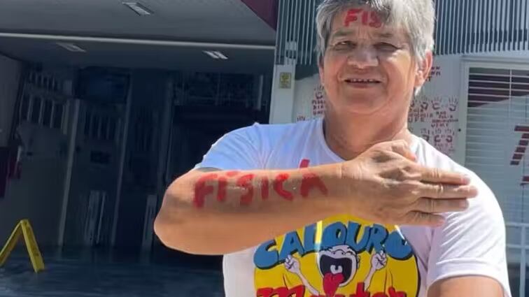 Agora, o idoso aprovado em Física na Universidade Federal do Mato Grosso quer se tornar pesquisador. Foto: Arquivo pessoal