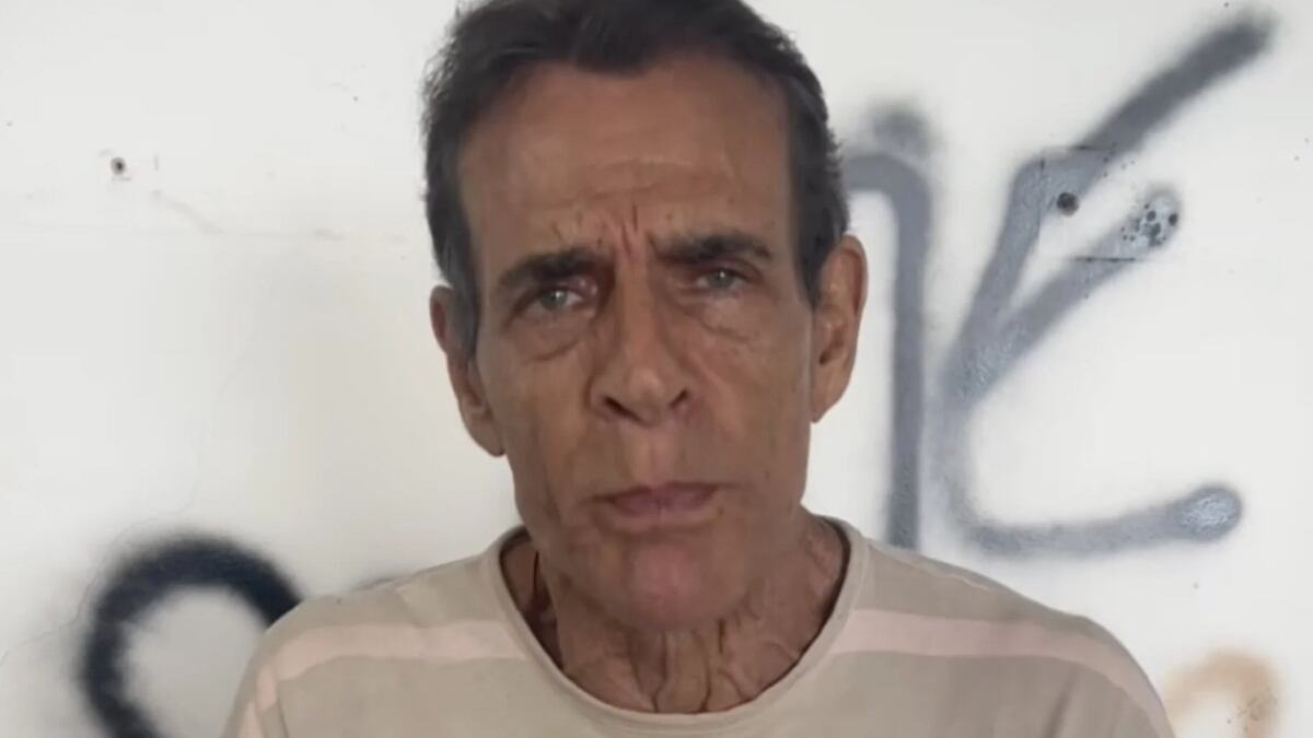 Mário Gomes pichou as paredes antes de deixar a mansão