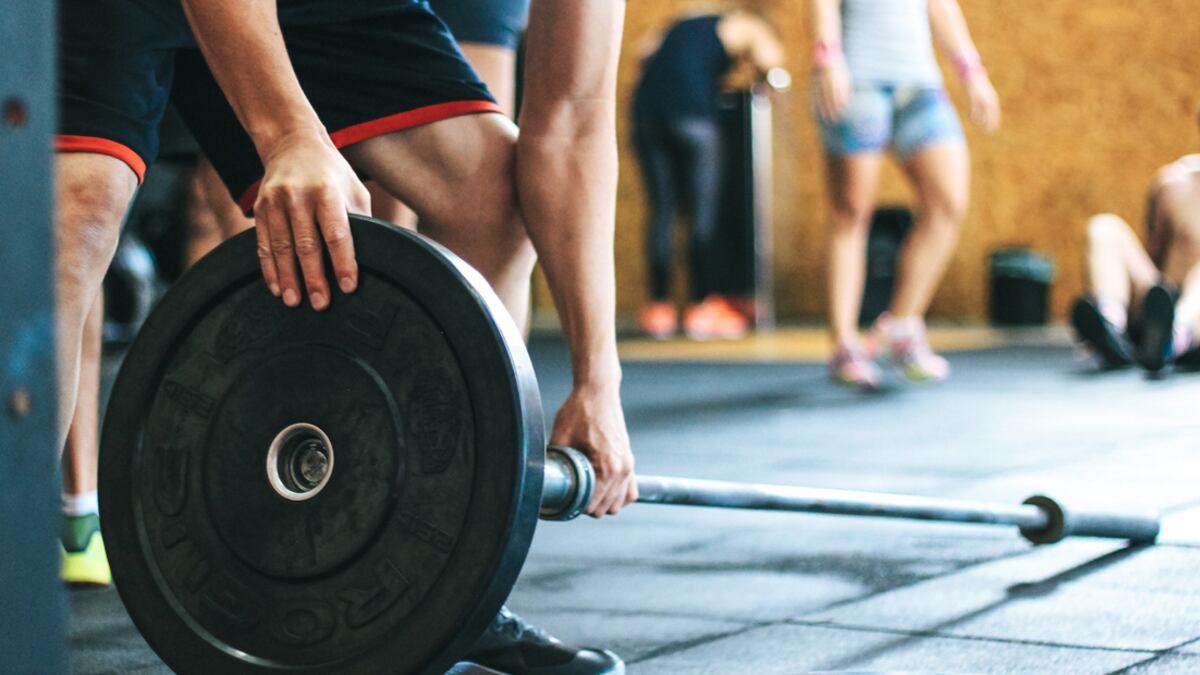 Sessão de treinamento em academia