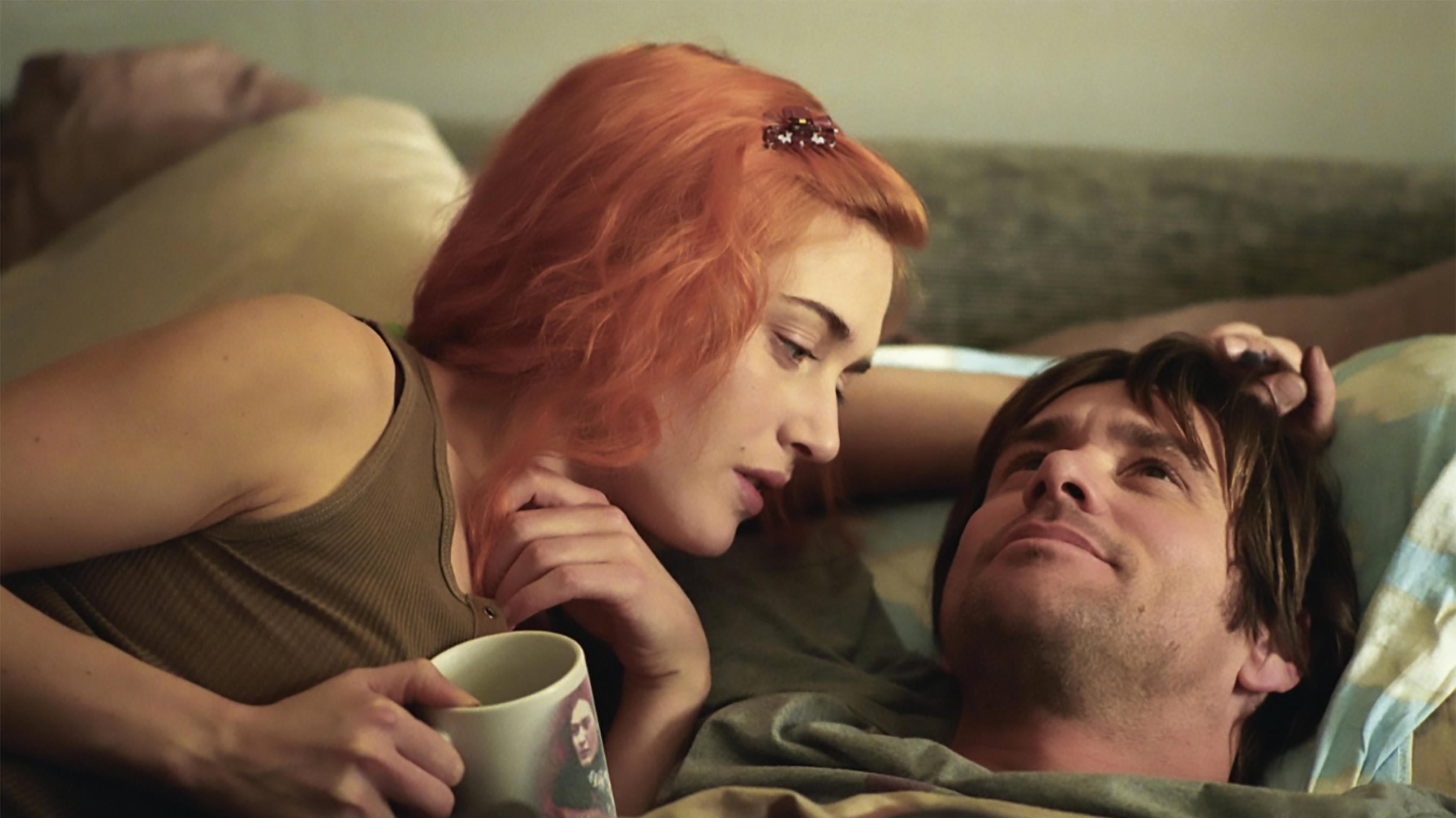 Kate Winslet and Jim Carrey in Eternal Sunshine of the Spotless Mind