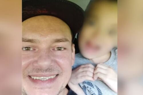 Pai que fugiu com a filha de 8 anos em SC é preso após ir até delegacia no RJ; menina passa bem