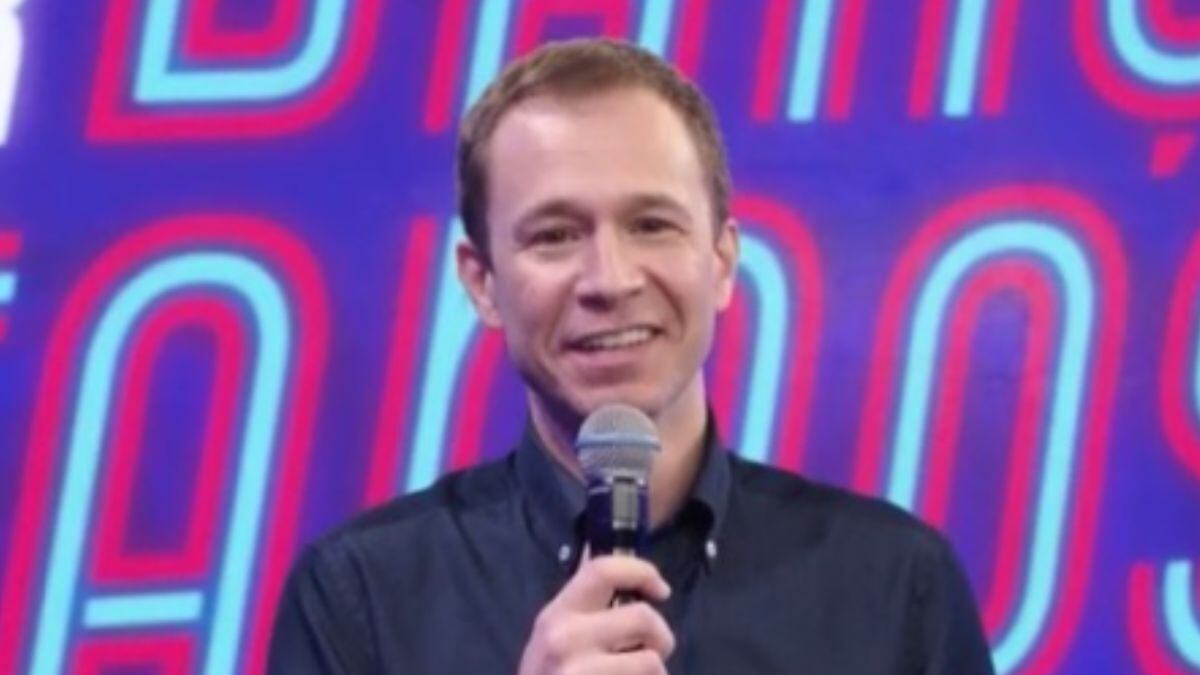 Tiago Leifert posta foto de Lua, que luta contra câncer nos olhos