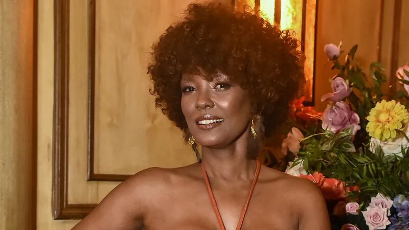 Após 12 anos, Isabel Fillardis volta à TV Globo em "Amor Perfeito"