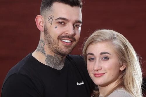 Homem que trocou esposa por refugiada e se arrependeu volta atrás novamente e reata romance com ucraniana