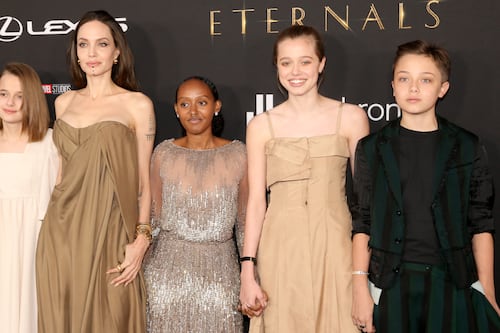Os filhos de Angelina Jolie que estariam apoiando Brad Pitt no meio de sua batalha legal
