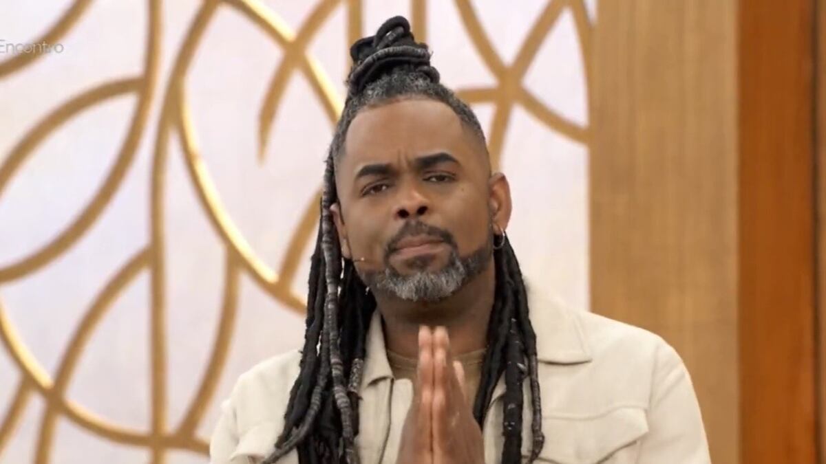 Manoel Soares, apresentador do "Encontro", pede respeito ao comentar caso de Eddy Junior