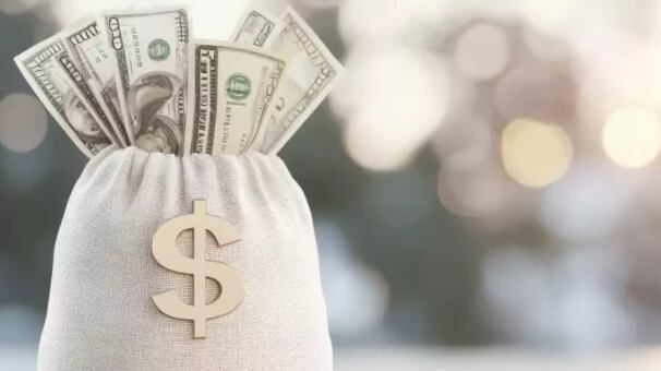 Bilhete premiado de R$ 7 bilhões é resgatado após meses de espera nos EUA