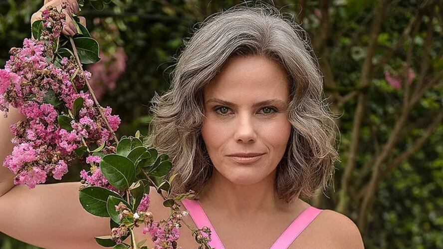 Após viralizar com vídeo contra o casamento convencional, Maria Cândida revelou que ficou noiva