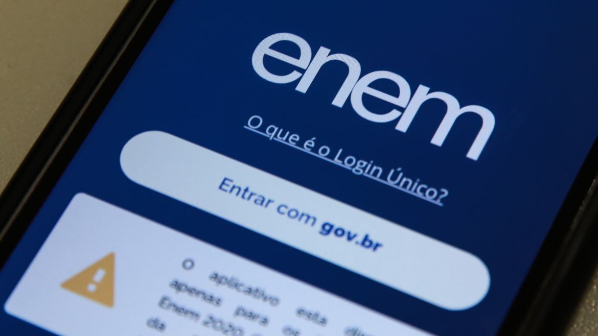 Termina hoje prazo para pedido de isenção de taxa do Enem