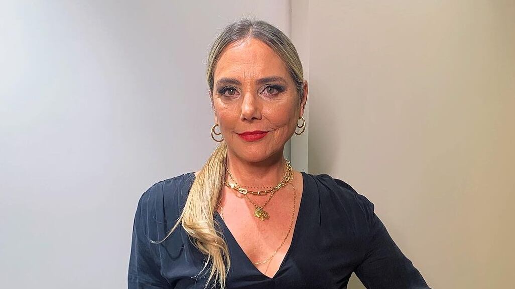 Heloísa Périssé estreia programa de entrevista ao lado da filha