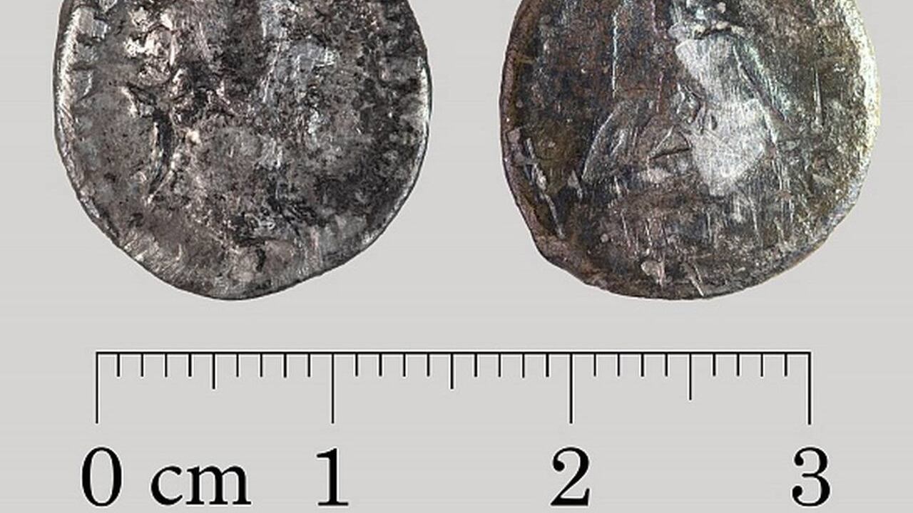 En el Nuevo Testamento, los evangelios se refieren al denario como “el salario de un día para un trabajador común”.