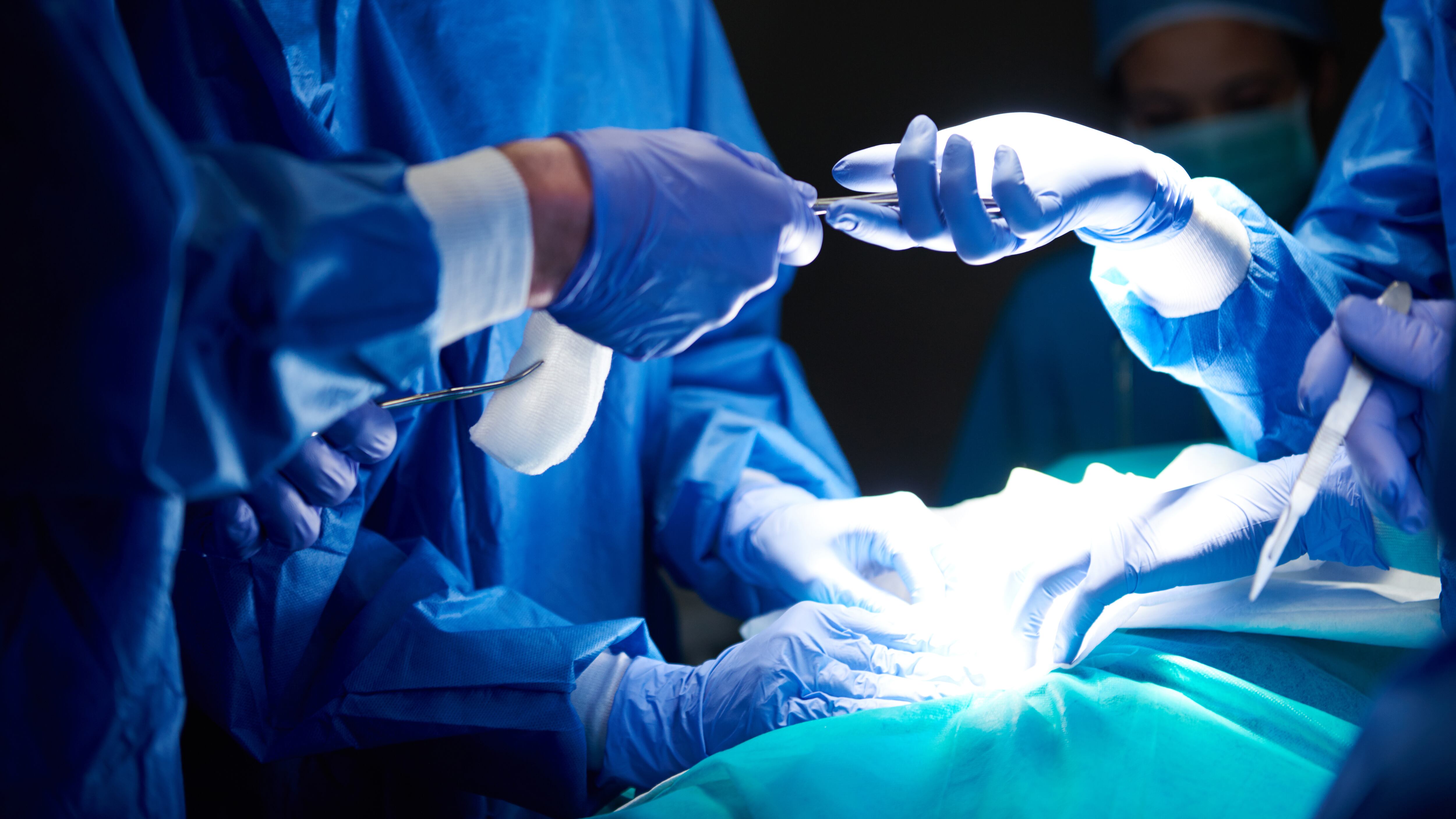 Jhonatan De Martine, de 29 anos, sentiu dores no estômago e descobriu que só tinha 16% de coração