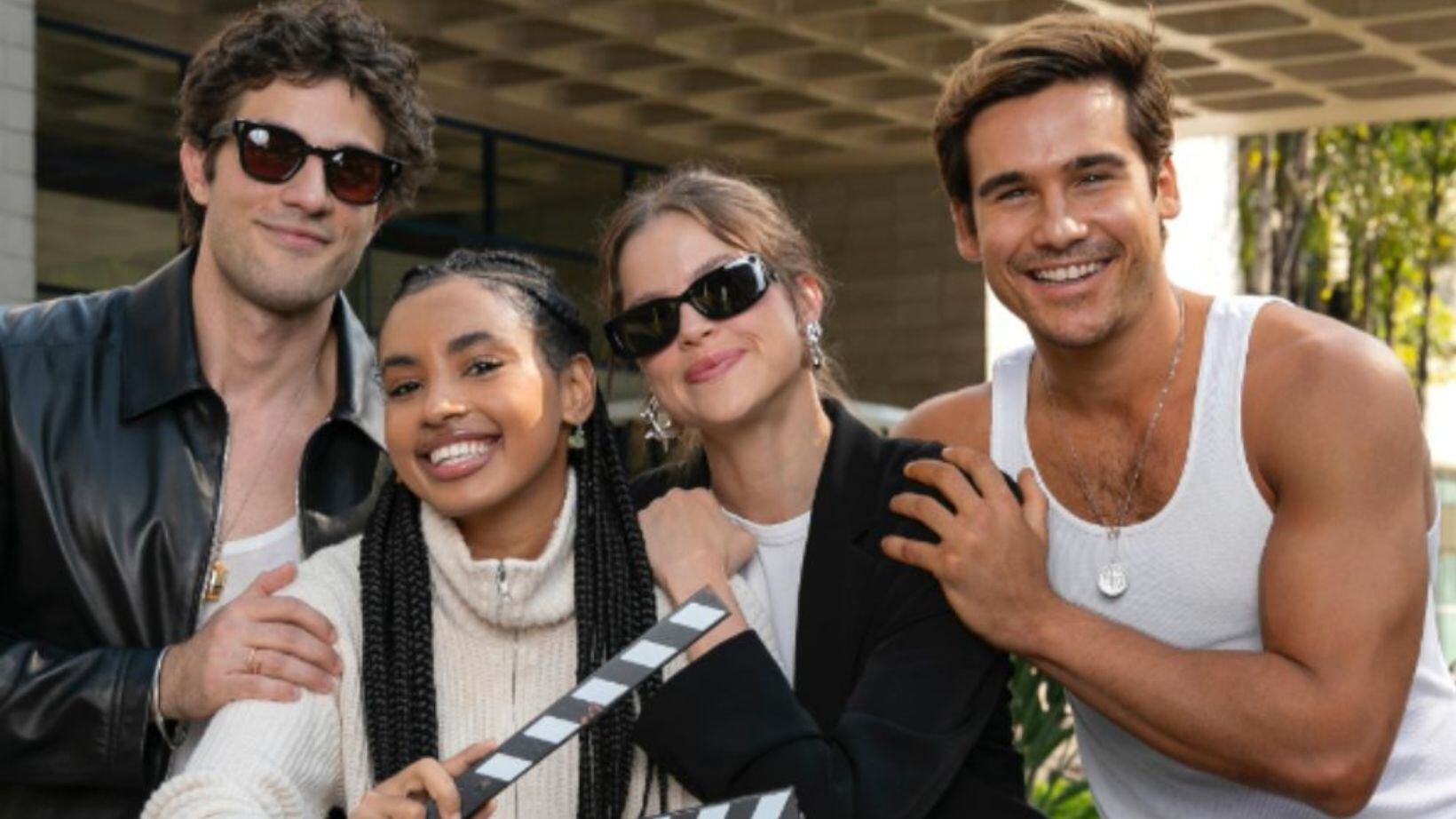 Globo divulga primeira foto do elenco de Mania de Você, novela subistituta de Renascer na faixa das 21 horas