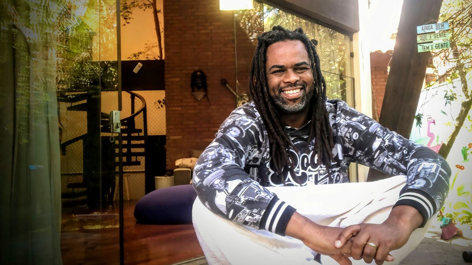 Violência em São Paulo: Manoel Soares reage a assalto dentro de casa