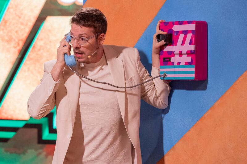 Agora Vai: Fábio Porchat faz piada com o big fone do BBB 24