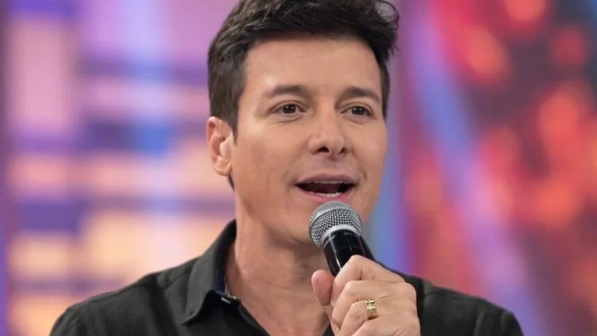 Record anuncia o último programa de Rodrigo Faro após 16 anos