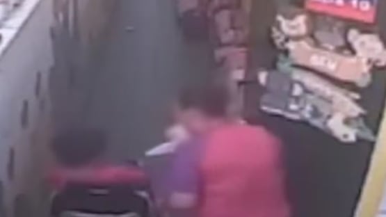 Mãe denunciou o caso após receber o vídeo e reconhecer o filho