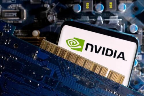O primeiro supercomputador de inteligência artificial que a NVIDIA entregou à OpenAI