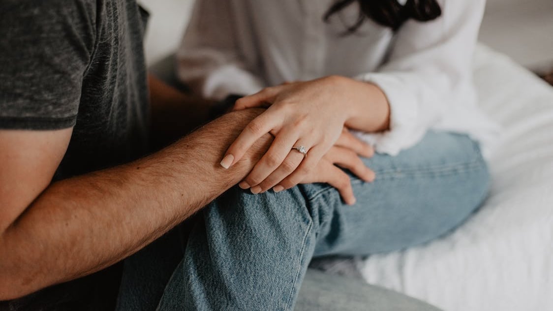 Estes são os sinais que indicam que você sofre com dependência emocional e que isso tem te afetado