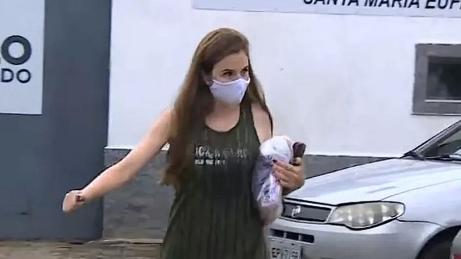 Ela foi condenada por matar os pais