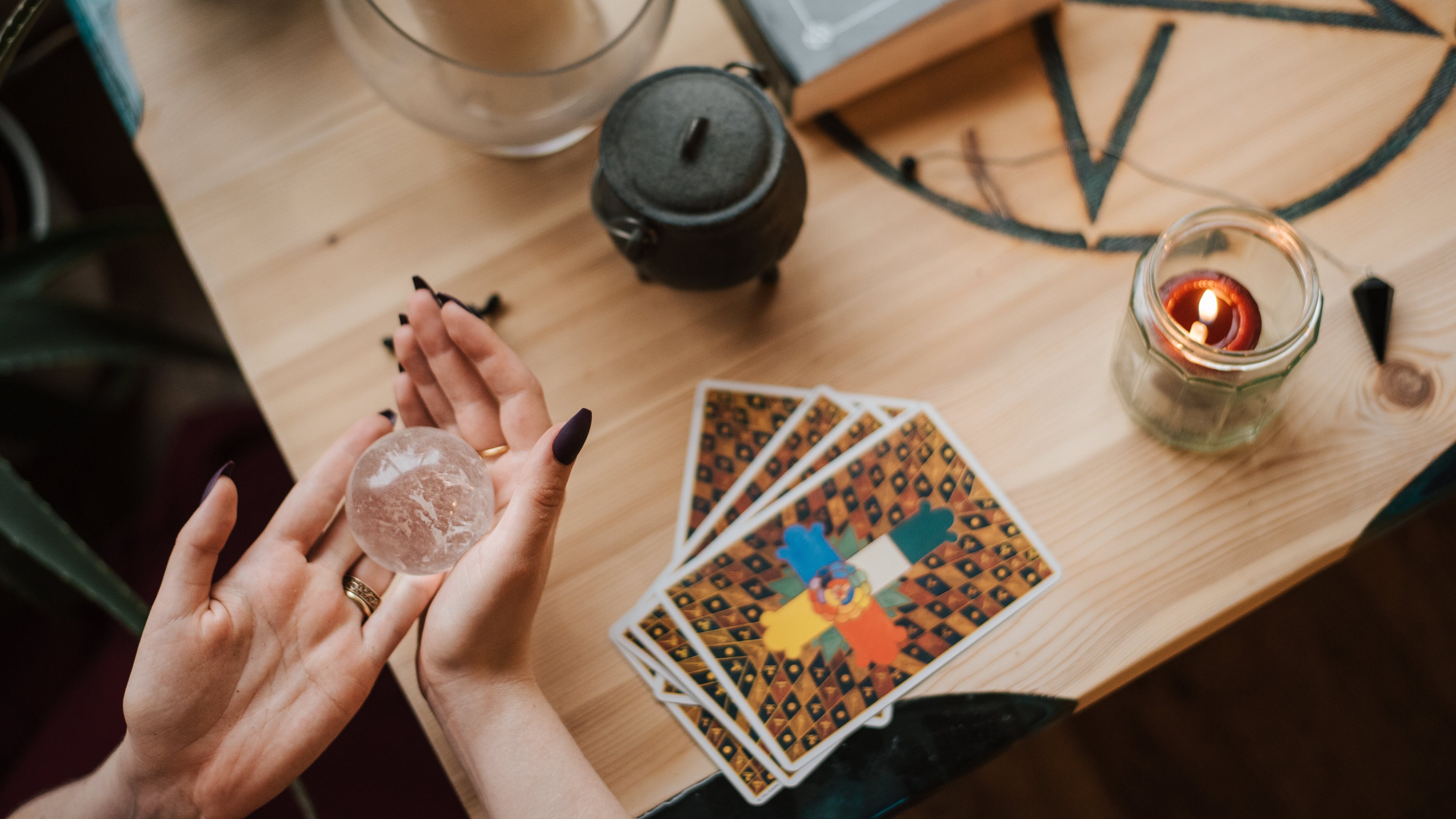 Como serão os dias finais de 2022 de Sagitário, Capricórnio, Aquário e Peixes, segundo o tarot