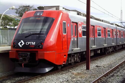 Ferroviários aprovam a paralização de cinco linhas de trem em ato contra a privatização da CPTM
