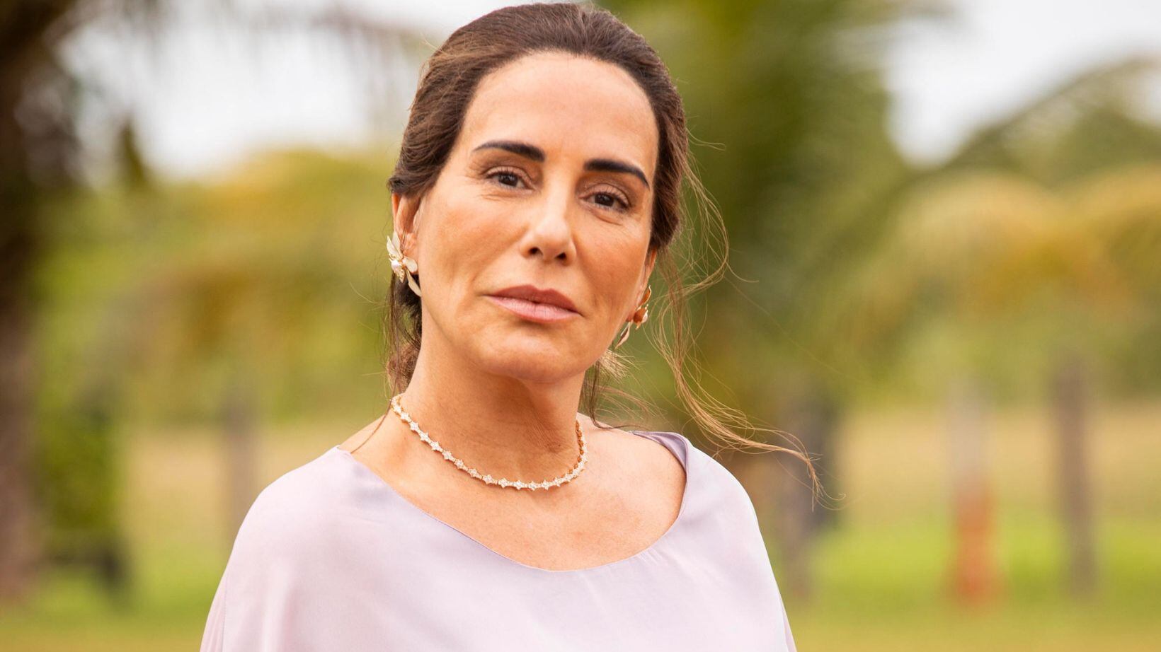 Terra e Paixão: Irene (Gloria Pires) dá seus últimos golpes na novela; vilã ataca iminiga mortal