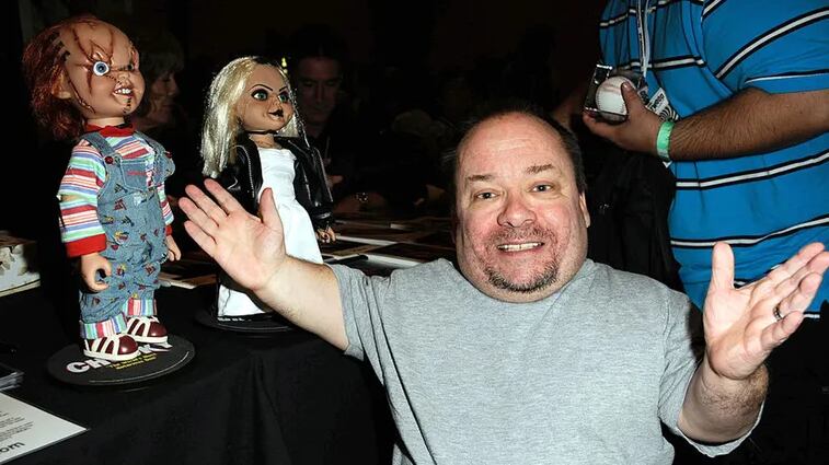 Fallece actor que le dio vida al muñeco diabólico, Chucky