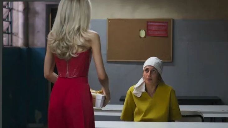 Fã reclama do destino de Sofia (Camila Queiroz) exibido no último capítulo da novela Beleza Fatal, da Max