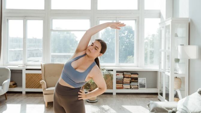 Estes são exercícios físicos que vão te ajudar a acabar com a flacidez abdominal