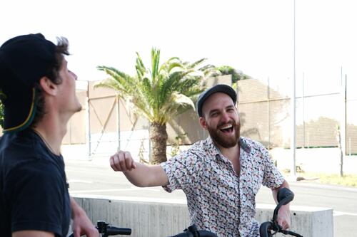 Segundo a ciência, dói mais terminar uma amizade do que um relacionamento amoroso: conheça as razões