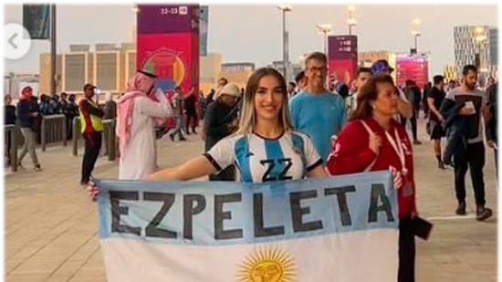 Torcedora argentina que fez topless no estádio da Copa