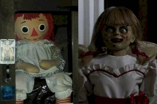 Annabelle, a boneca possuída dos Warrens, ‘causa’ um grande incêndio em Nova Orleans