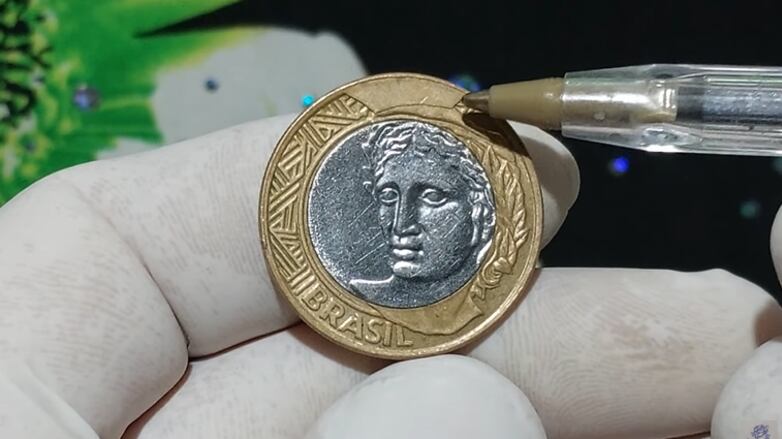 Moeda com 'cunho quebrado' é cobiçada entre colecionadores