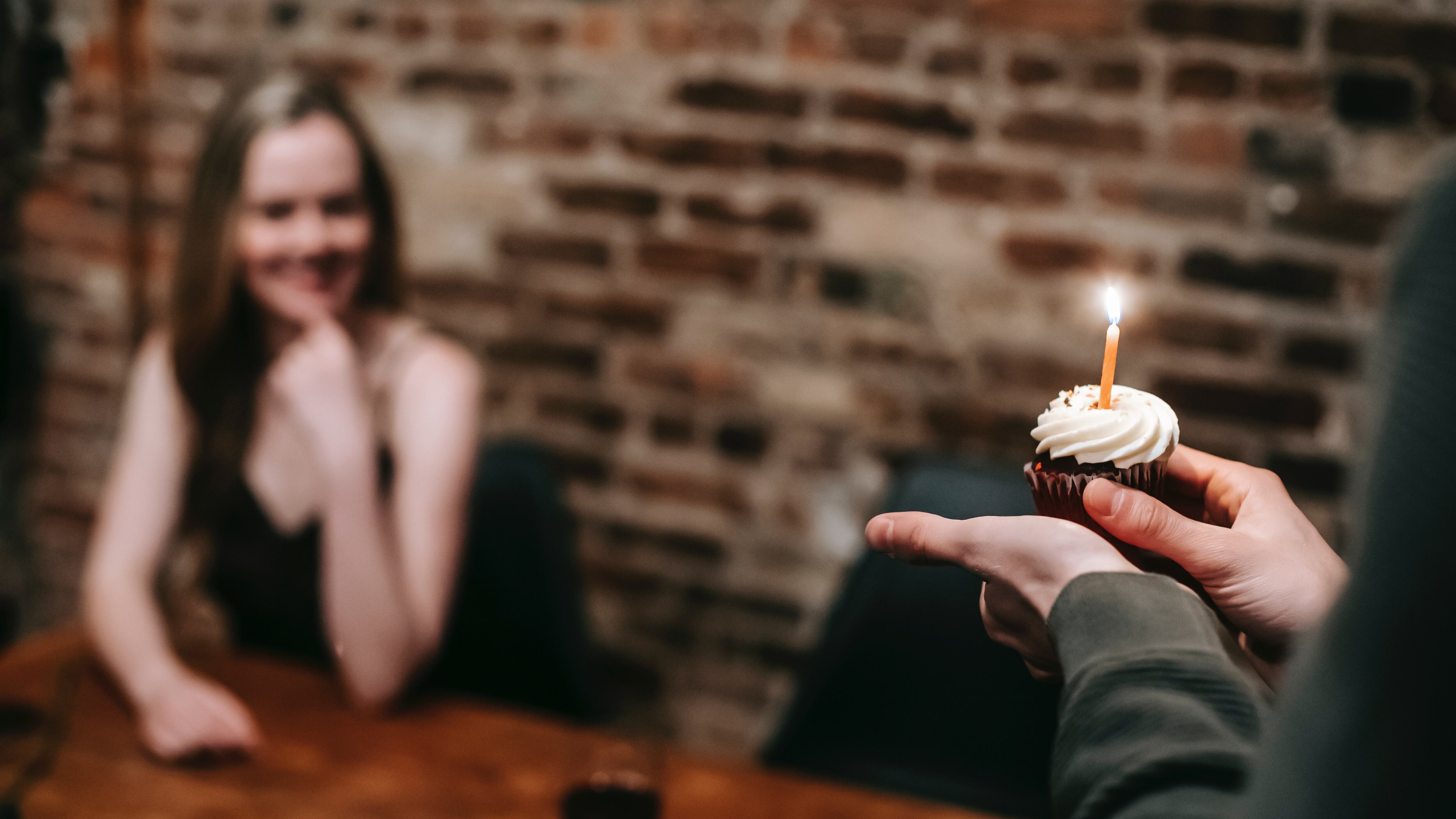 Saiba como presentear neste Dia dos Namorados.