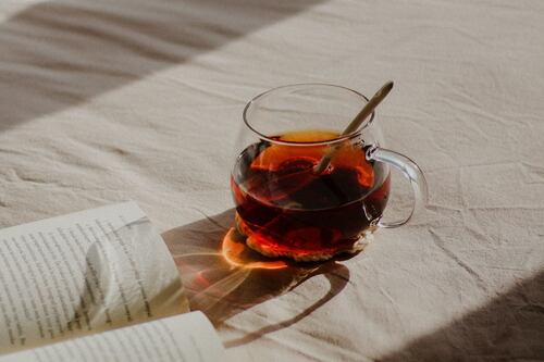 Quer começar bem o ano? 5 chás podem te ajudar nessa missão