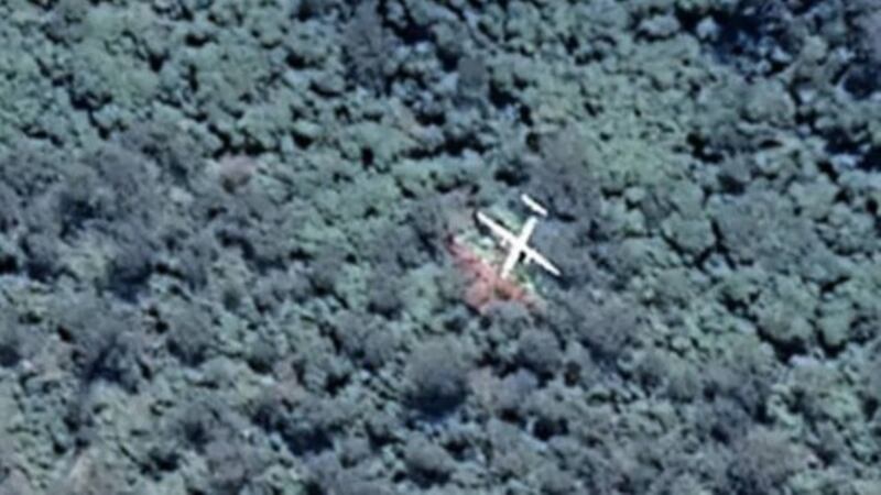 Avião 'caído' é capturado por Google Maps