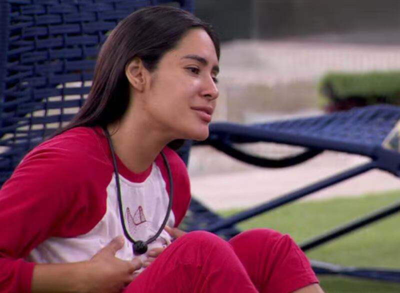 BBB 24: Isabelle diz que se arrependeu de pular na piscina seminua e Beatriz rebate: “Divertido e marcante”