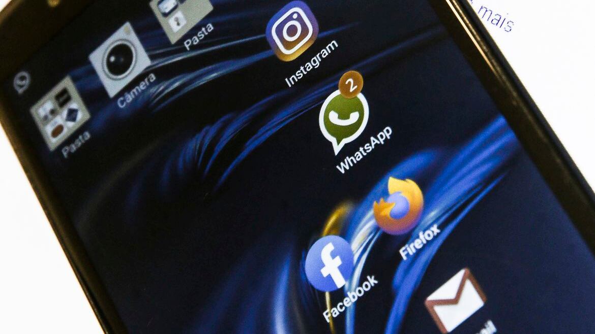 STF debate retirada de conteúdos ofensivos da internet