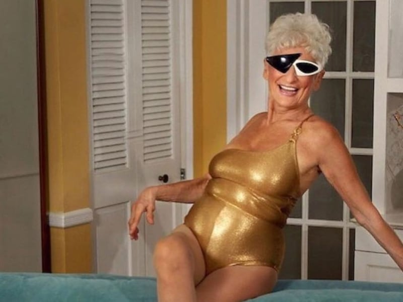 Arquivo pessoal/ Hattie Retroage