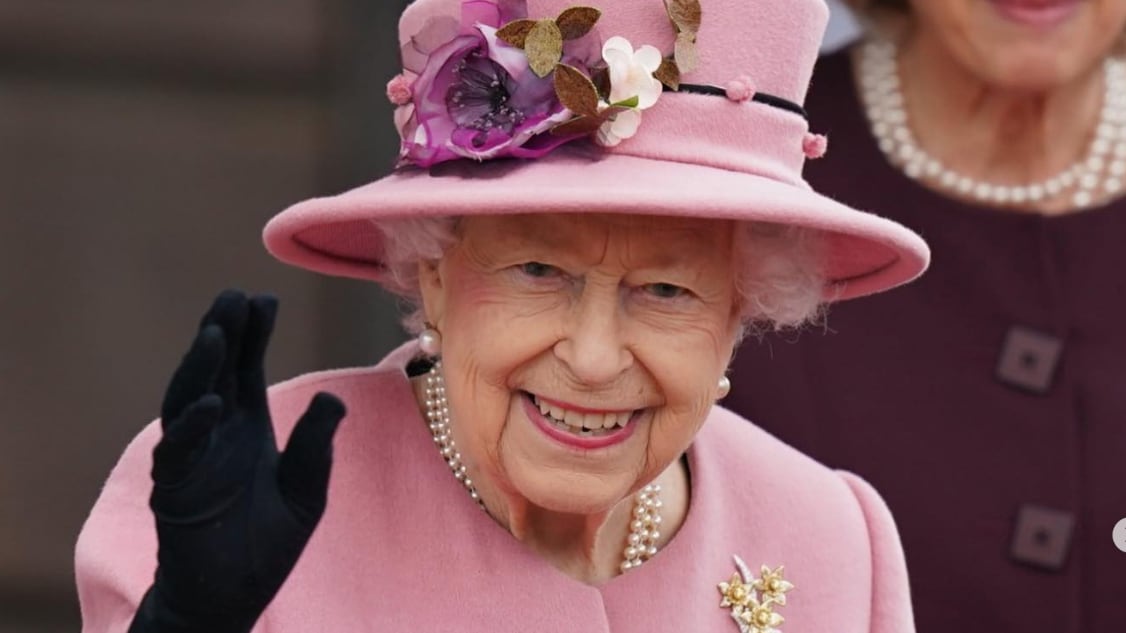 Nos últimos anos, especialmente após 2020, a saúde da Rainha tem demonstrado sinais de que não é mais a mesma.